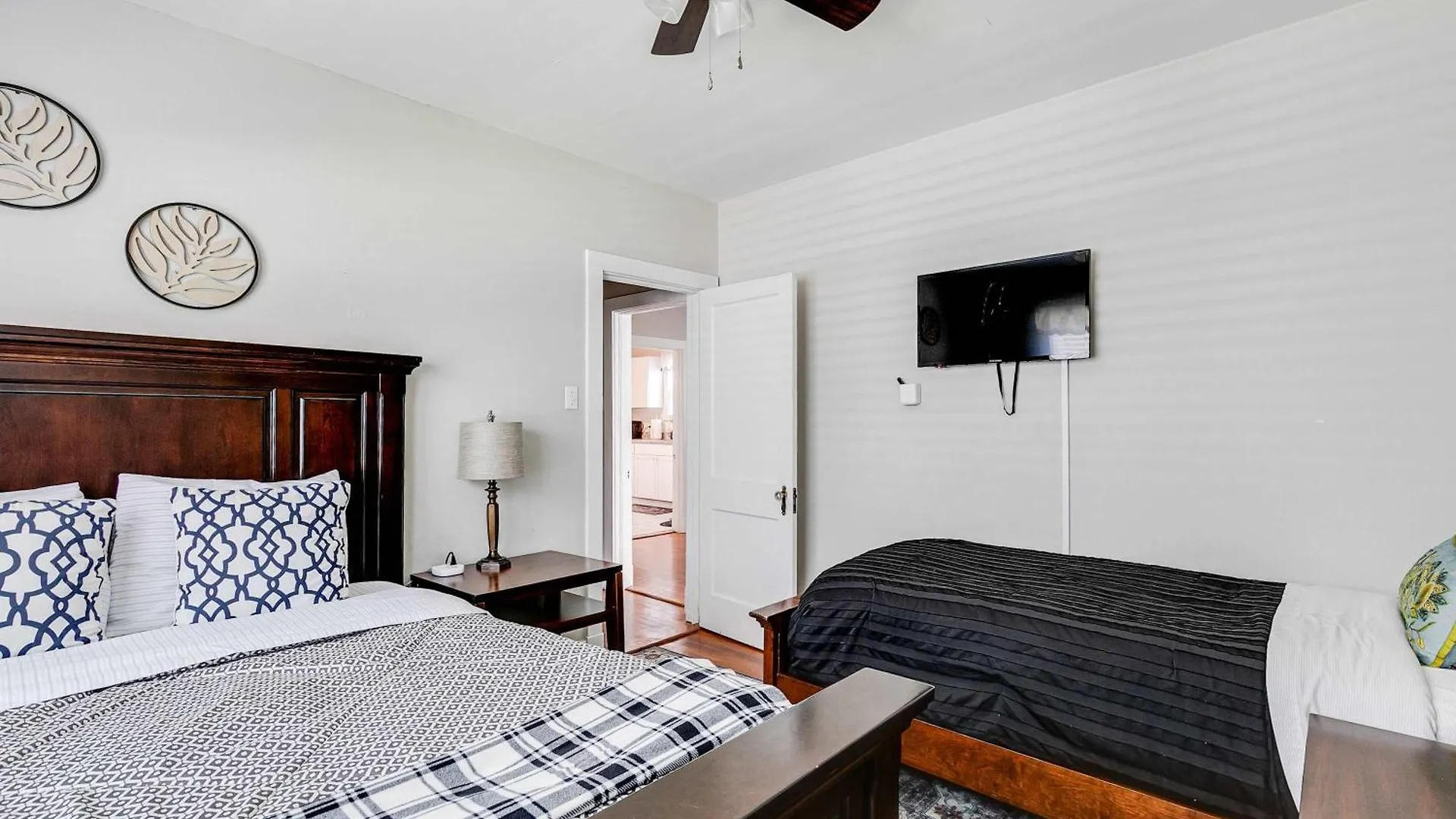 Family Charming Retreat Peaceful Neiborhood Free Parking Villa Richmond 0*,  United States